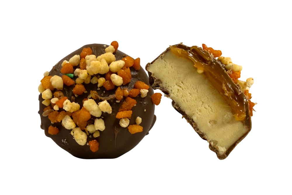 Caramel Biscuit Crumble - 2 Piggy Bites