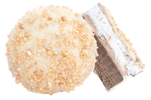 Hazelnootschuim Mokka Gebakje Wit